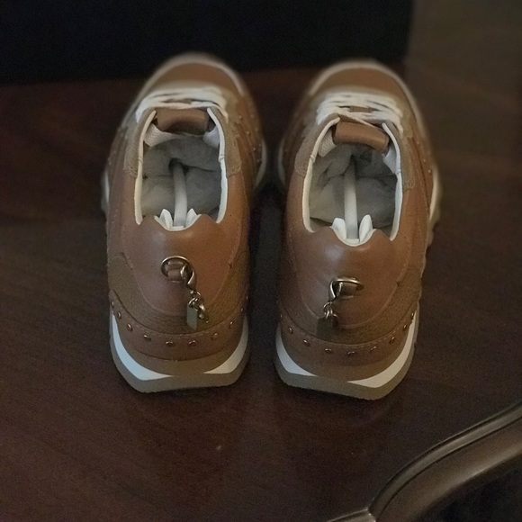 Coach Sneakers - Picture 5 of 5